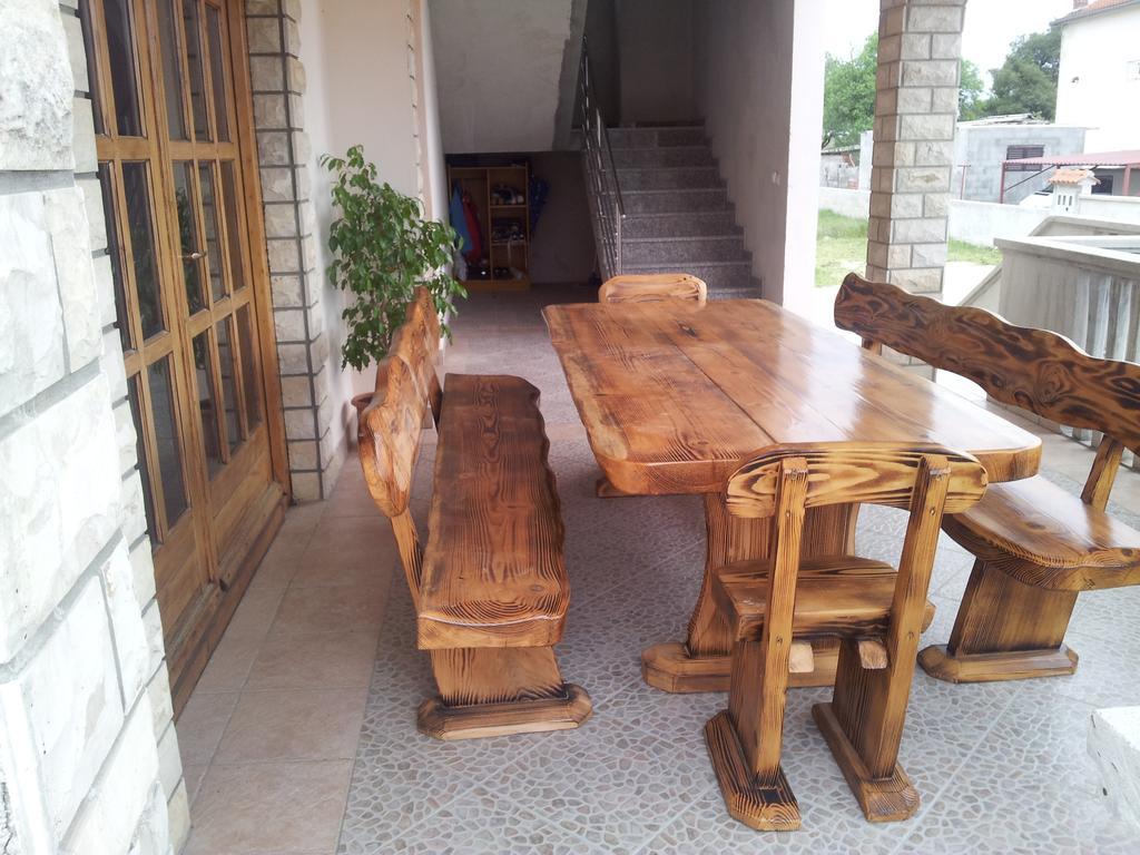Apartment Fabijana Biograd Na Moru Exterior photo